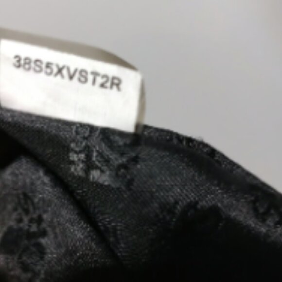 Michael Kors LG Tote With Magnetic Clasp - Picture 8 of 9